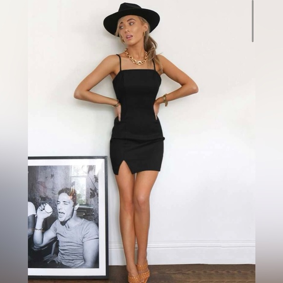 ❌SOLD❌Mini Shein Dress - Picture 2 of 5